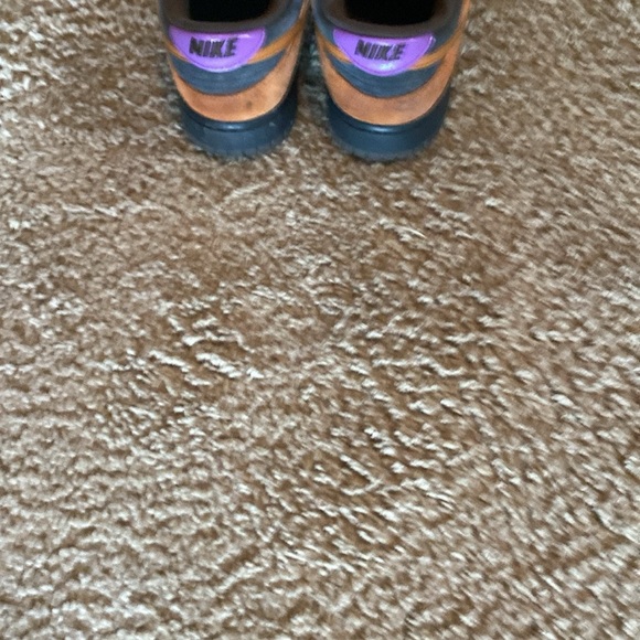 Used Nike dunk low cider 9.5 - Picture 4 of 5